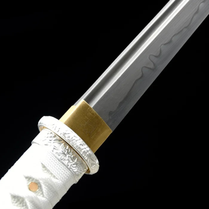 White Tanto